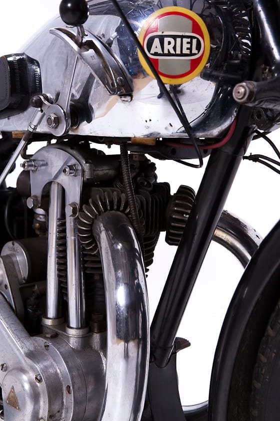 Ariel  vintage motorcycle image 3 from GROM Museum Slovenia