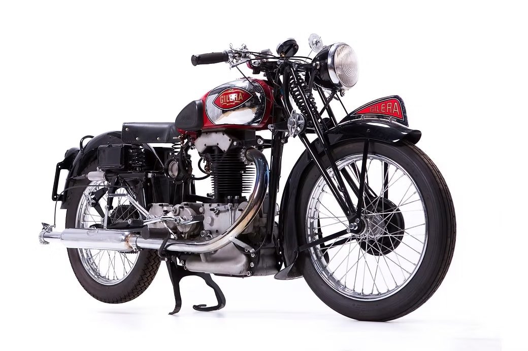 Gilera 500 VTGSEL  vintage motorcycle image 1 from GROM Museum Slovenia