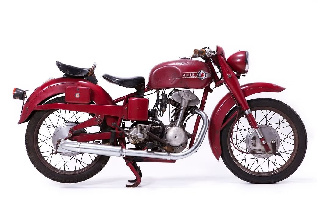 Miller Balsamo vintage motorcycle image 2 - Italian classic from GROM Museum collection